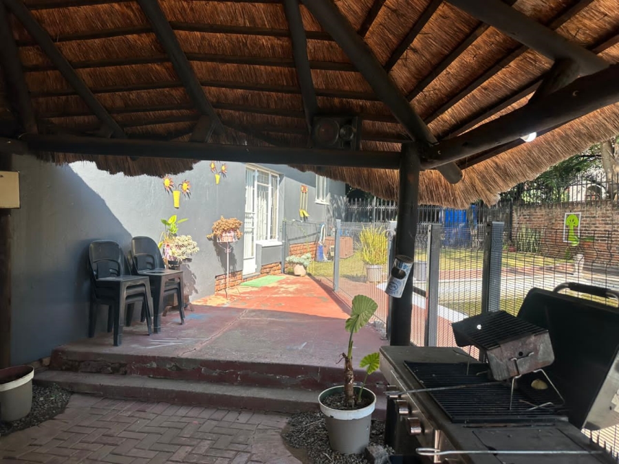 4 Bedroom Property for Sale in Safari Gardens North West